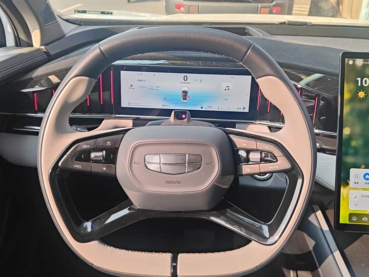 Geely Atlas L 2024 2024款 1.5TD DCT旗舰版