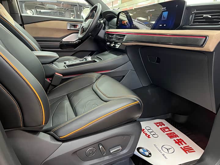 Ford Explorer 2024 2024款 2.3T EcoBoost 昆仑巅峰版 7座