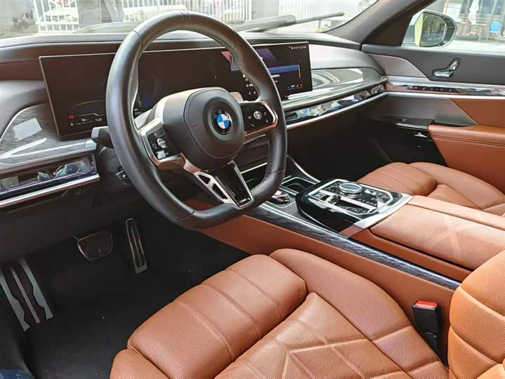 BMW 7 Series 2023 2023款 740Li 尊享型 M运动套装