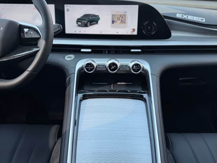 Exeed TXL 2025 2025款 300T 两驱王者版