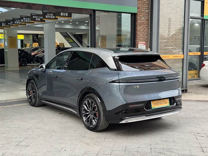 Zeekr 7X 2025 2025款 100kWh 长续航四驱智驾版
