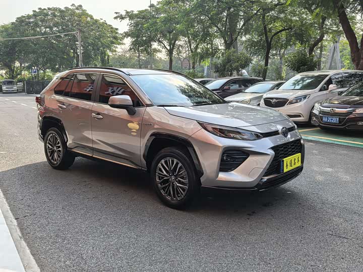 Toyota Wildlander 2024 2024款 双擎 2.5L E-CVT四驱豪华PLUS版