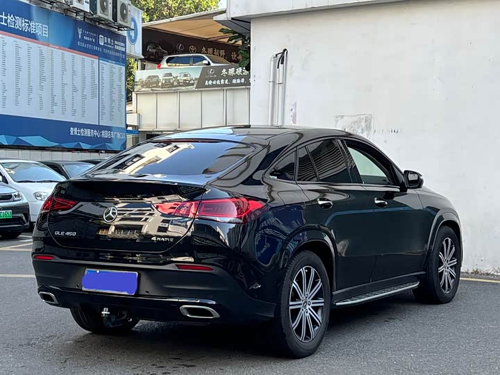 Mercedes-Benz GLE-Class Coupe 2022 2022款 GLE 350 4MATIC 轿跑SUV 豪华型