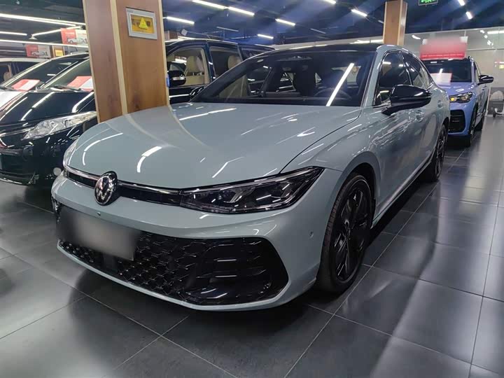 Volkswagen Passat 2025 2025款 Pro 380TSI 星空龙尊版