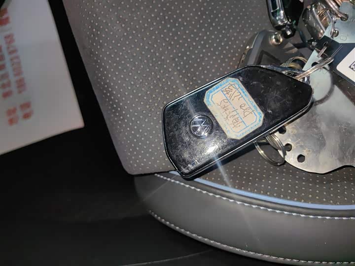 Volkswagen Passat 2025 2025款 Pro 380TSI 星空龙尊版