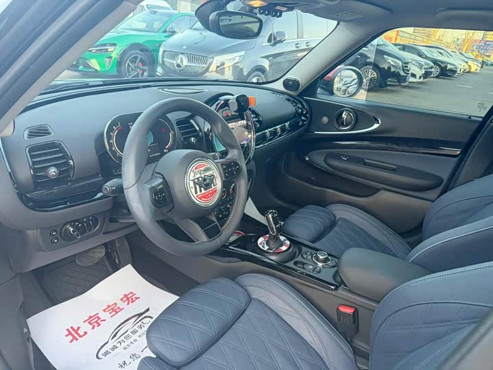 Mini Countryman 2023 2023款 1.5T COOPER 鉴赏家