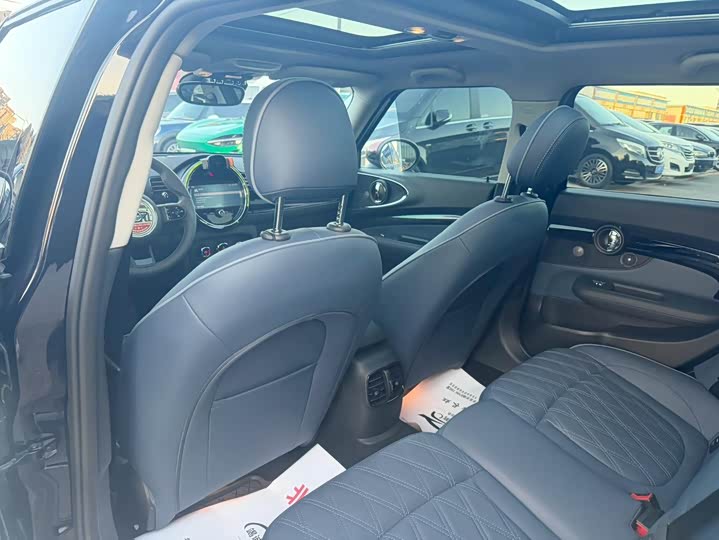 Mini Countryman 2023 2023款 1.5T COOPER 鉴赏家