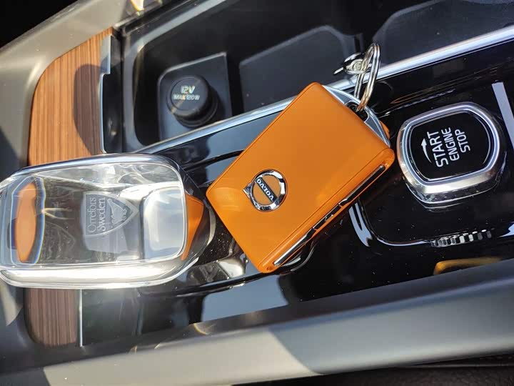 Volvo S60 2025 2025款 B4 智远豪华版