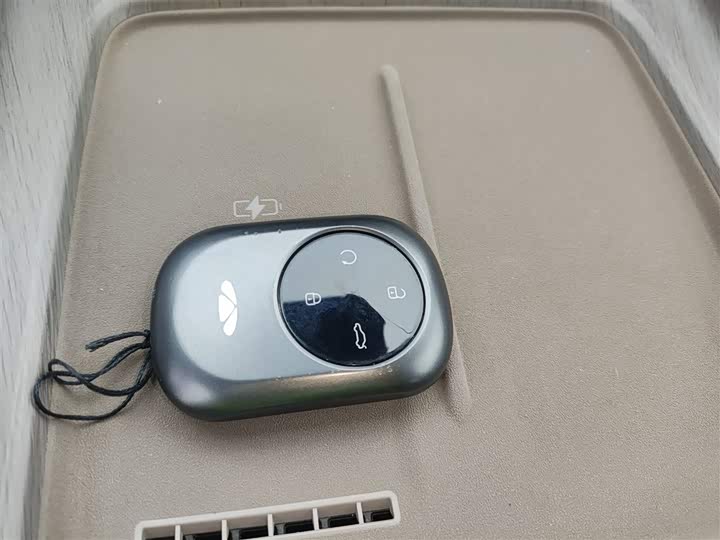 Chery Fulwin T8 2025 2025款 1.5T 130km 尊享版 5座