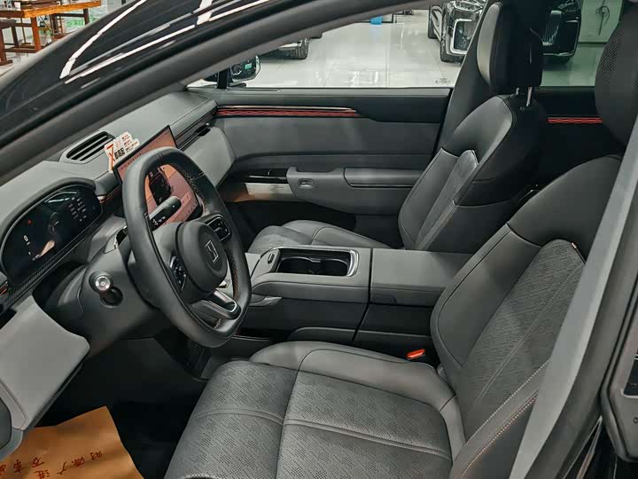 Zeekr 7X 2025 2025款 100kWh 长续航后驱智驾版