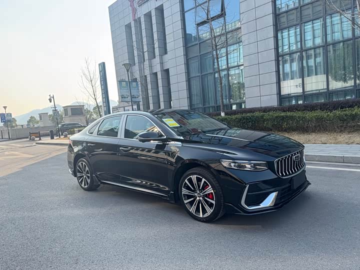 Geely Preface 2026 2026款 东方曜 1.5TD 昆仑版