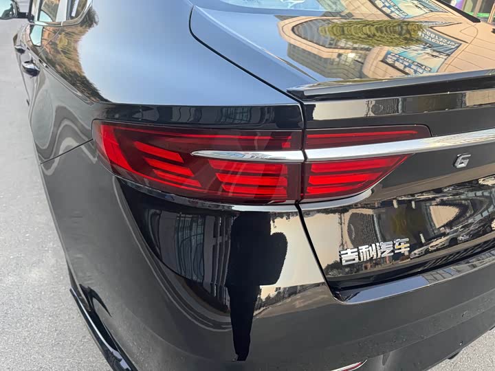 Geely Preface 2026 2026款 东方曜 1.5TD 昆仑版