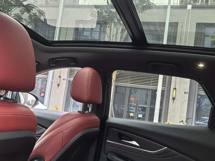 Dongfeng Forthing T5 EVO 2021 2021款 1.5TD DCT荣耀版