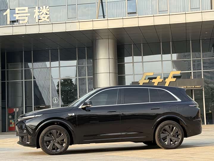 LiXiang L7 2025 2025款 Pro 智能焕新版