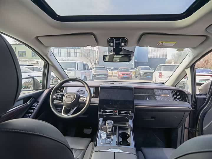 GAC Trumpchi M8 2024 2024款 大师系列 400T 尊贵版