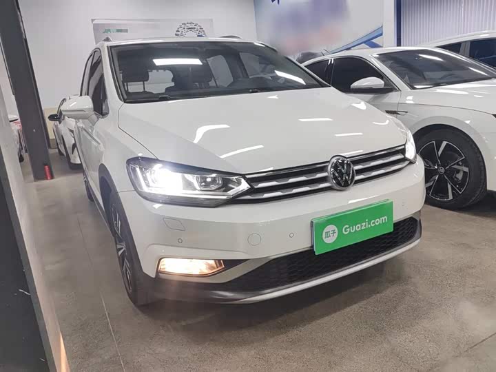 Volkswagen Touran L 2021 2021款 途安L 280TSI DSG拓界版 6座