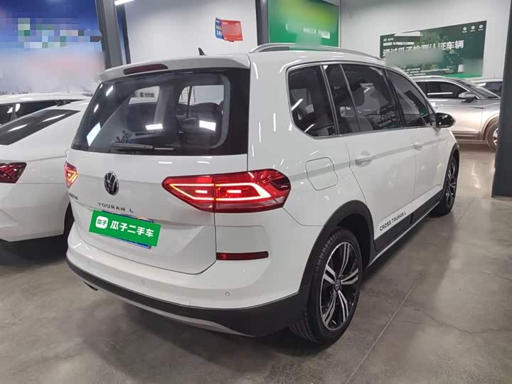 Volkswagen Touran L 2021 2021款 途安L 280TSI DSG拓界版 6座