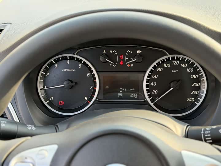 Nissan Sylphy 2024 2024款 改款 经典 1.6XL CVT豪华版