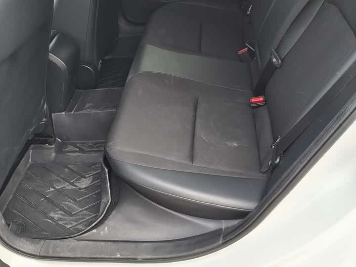 Honda Civic 2023 2023款 HATCHBACK 240TURBO CVT极锐版