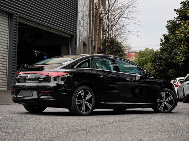 Mercedes-Benz EQE 2025 2025款 500 4MATIC 先锋版