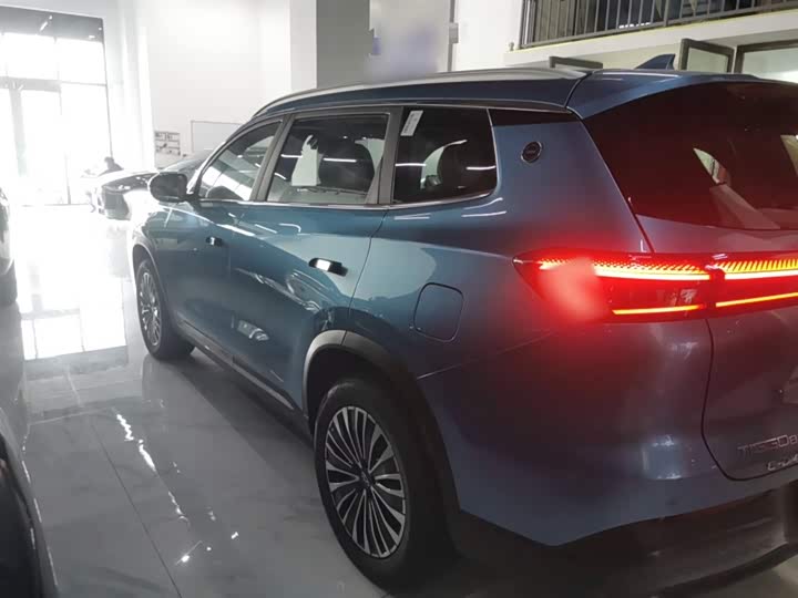 Chery Tiggo 8 Plus C-DM 2025 2025款 1.5T 116km 尊贵型 5座