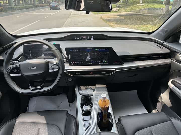 Changan Oshan Z6 2023 2023款 蓝鲸 1.5T DCT智享型