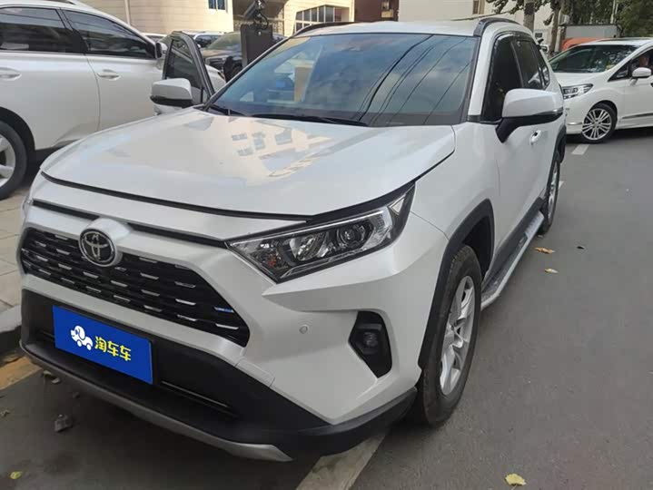 Toyota RAV4 2024 2024款 2.0L CVT两驱都市版