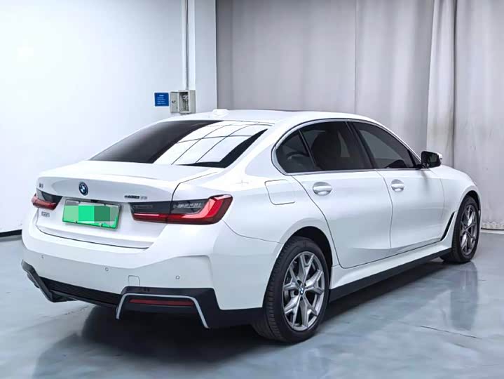 BMW i3 2025 2025款 eDrive 35 L