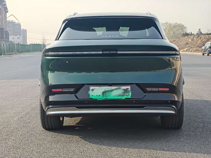 Zeekr 7X 2025 2025款 75kWh 后驱智驾版