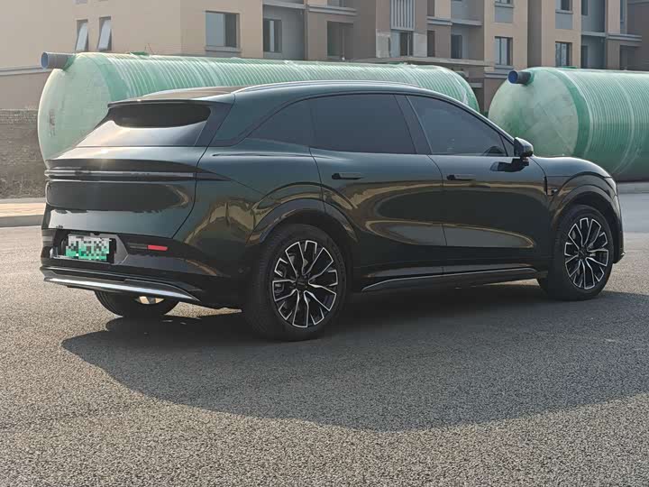 Zeekr 7X 2025 2025款 75kWh 后驱智驾版