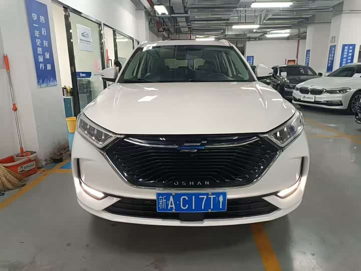 Changan Oshan X7 2021 2021款 1.5T 自动豪华型