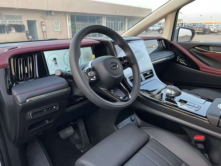 GAC Trumpchi E9 2025 2025款 E9 超级快充 冠军