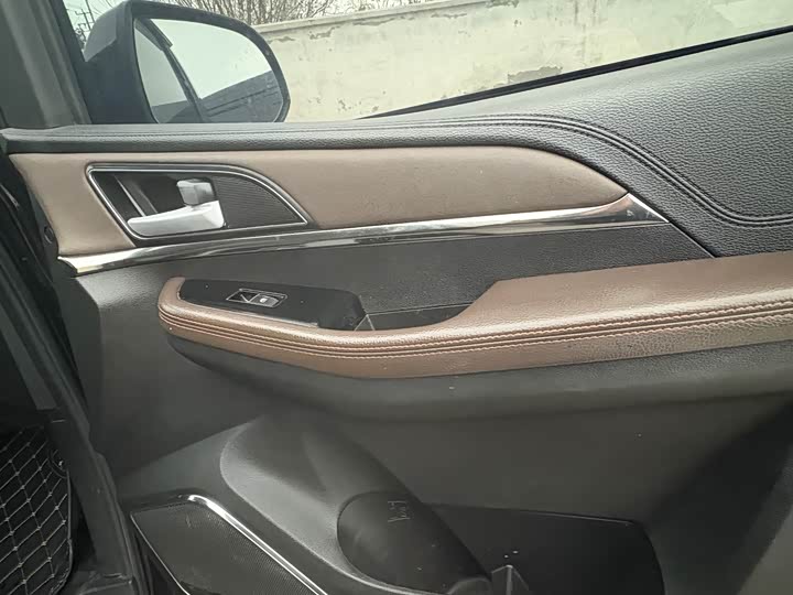 Dongfeng Forthing M7 2021 2021款 1.8T 手动豪华型