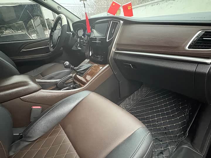 Dongfeng Forthing M7 2021 2021款 1.8T 手动豪华型