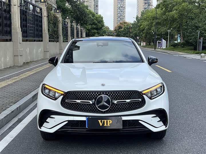 Mercedes-Benz GLC-Class Coupe 2024 2024款 GLC 260 4MATIC 轿跑SUV