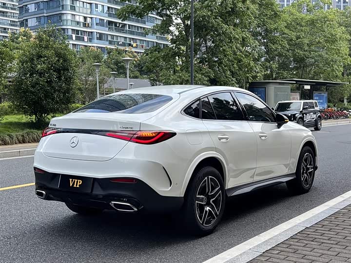 Mercedes-Benz GLC-Class Coupe 2024 2024款 GLC 260 4MATIC 轿跑SUV