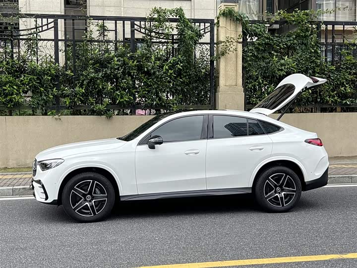 Mercedes-Benz GLC-Class Coupe 2024 2024款 GLC 260 4MATIC 轿跑SUV