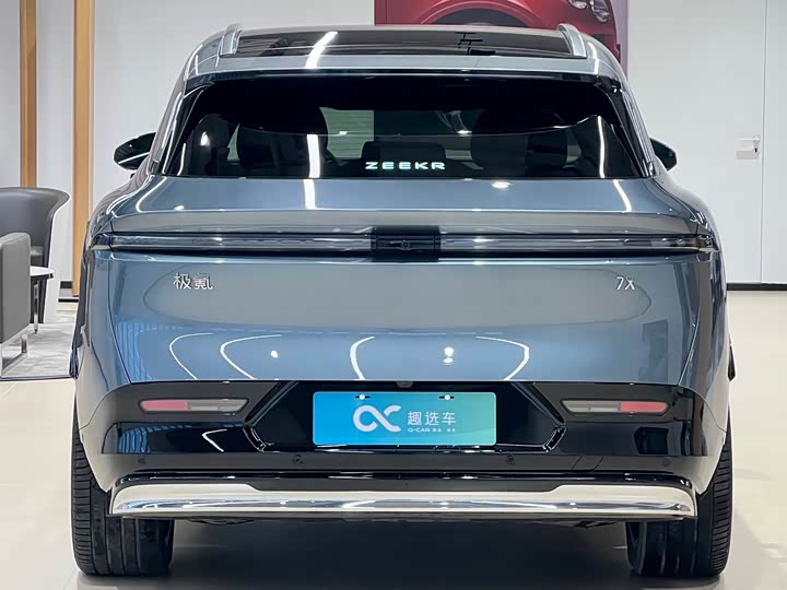 Zeekr 7X 2025 2025款 100kWh 长续航后驱智驾版