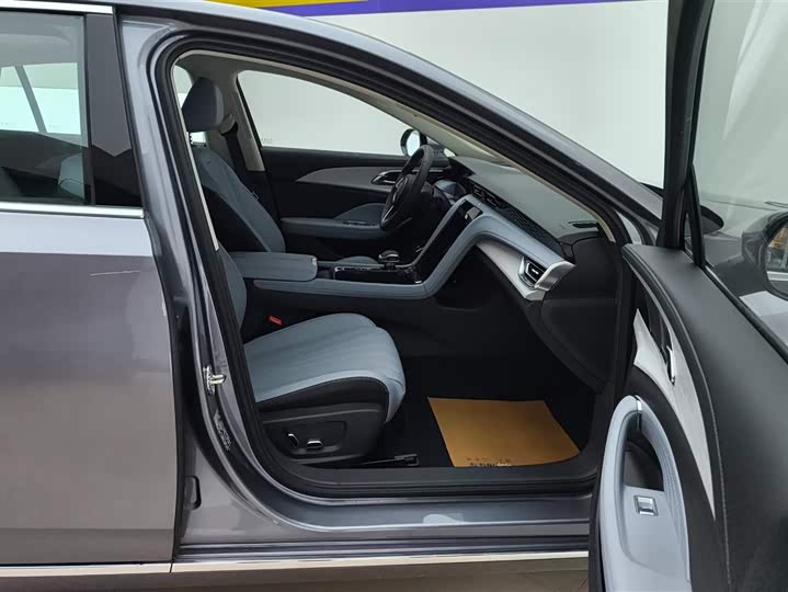 Hongqi H5 Hybrid 2025 2025款 170 超混版