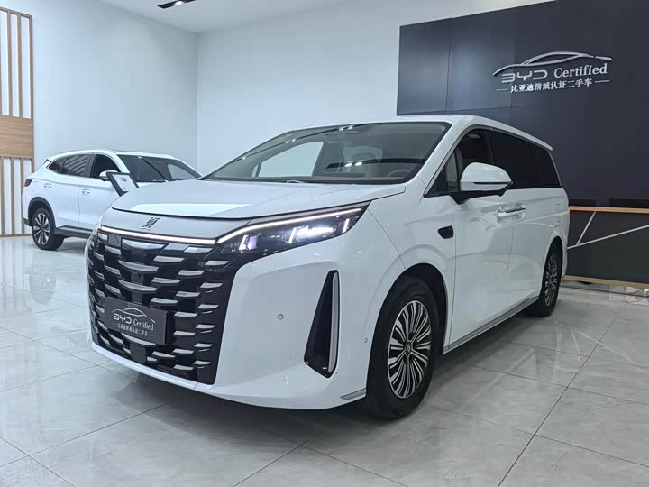 BYD Xia 2025 2025款 DM-i 1.5T 180km 超越型