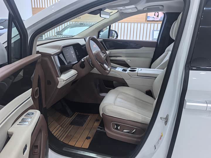 BYD Xia 2025 2025款 DM-i 1.5T 180km 超越型