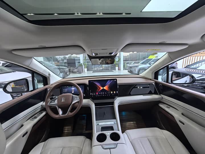 BYD Xia 2025 2025款 DM-i 1.5T 180km 超越型