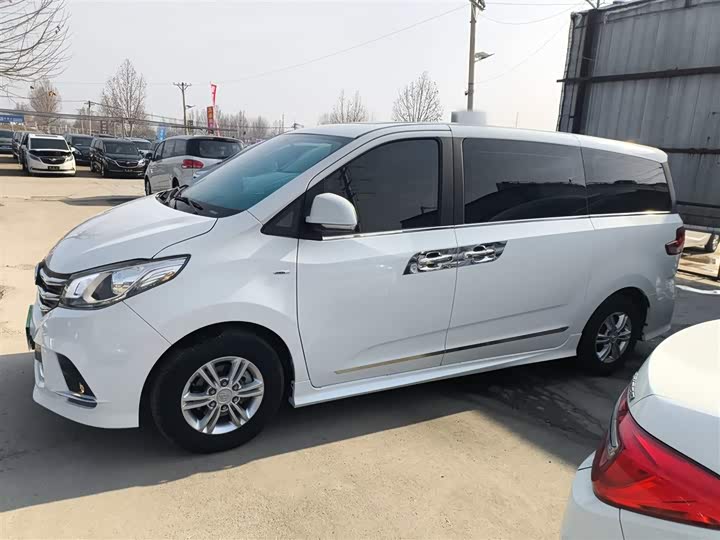 Maxus G10 2021 2021款 2.0T 自动精英版 汽油 7座