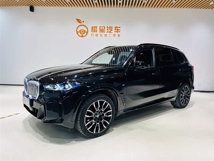 BMW X5 2025 2025款 xDrive 40Li M运动曜夜套装