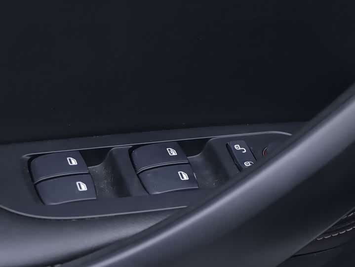 BYD Song 2020 2020款 经典版 1.5T 自动精英型