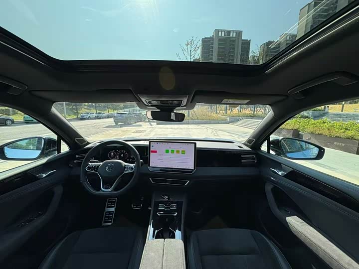 Volkswagen Tiguan L Pro 2025 2025款 PRO 380TSI 两驱 R-Line 智尊版