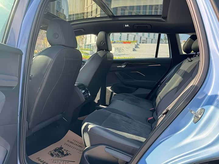 Volkswagen Tiguan L Pro 2025 2025款 PRO 380TSI 两驱 R-Line 智尊版