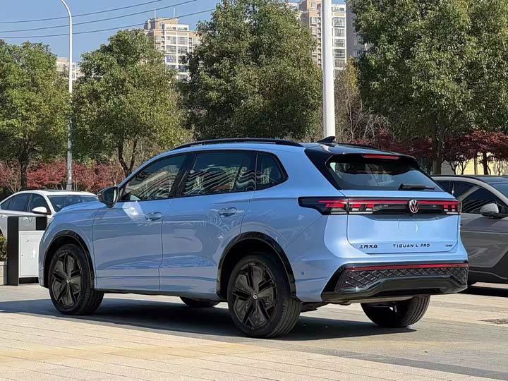 Volkswagen Tiguan L Pro 2025 2025款 PRO 380TSI 两驱 R-Line 智尊版