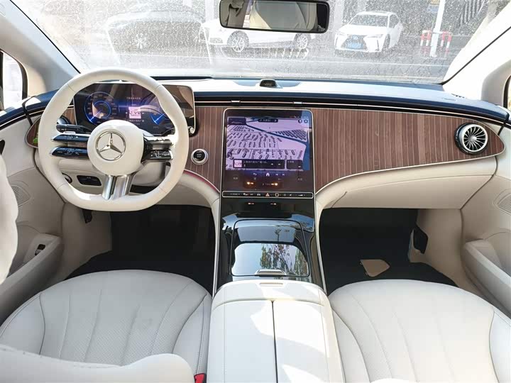 Mercedes-Benz EQE 2025 2025款 500 4MATIC 豪华版