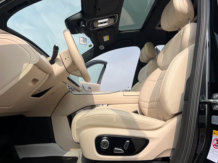 Changan Deepal S09 2025 2025款 四驱Ultra+ 高定版